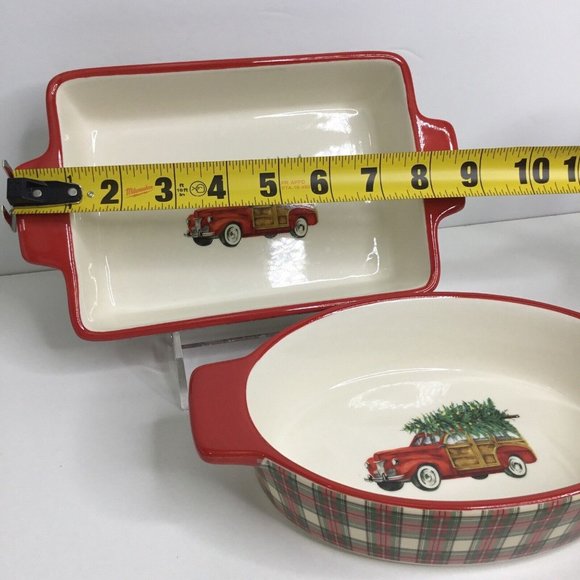 Casserole DiVintage Grace Bake Shop 2 Holiday Red Truck Christmas Tree P… - Picture 4 of 11